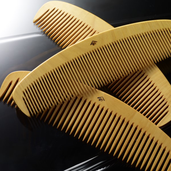 Japanese Boxwood  Brushing Comb, 15cm, by Yonoya 