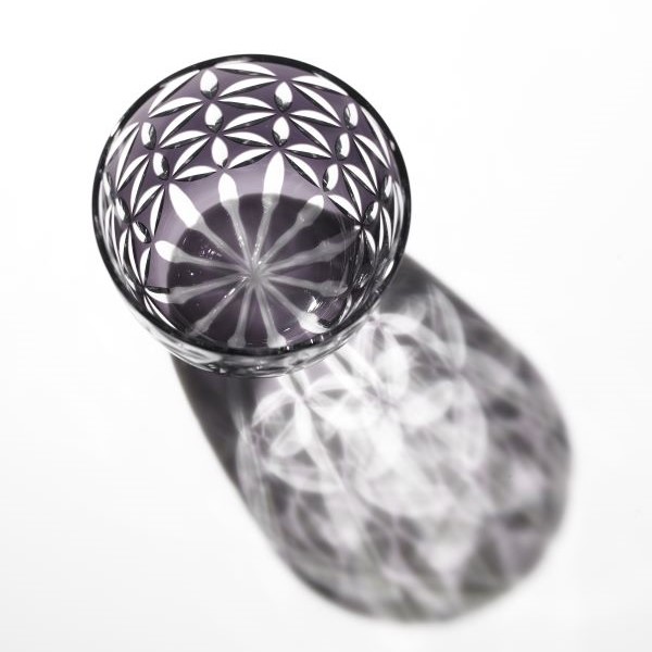 Edo Kiriko, Set of 2 sake glasses—grape (purple), 2 patterns (itogiku tsunagi and asa no ha), soba choko cup, Ø 8.2 cm × H 6.0 cm, Tokyo traditional crafts, handmade