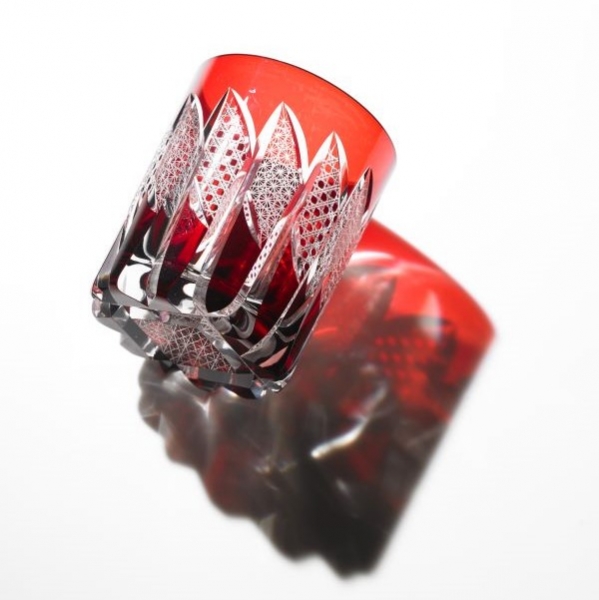 Edo Kiriko, Old Glass, palette, itogiku tsunagi, kurenai (deep red),  Hanasho, Size: Ø 7.3 × H 9.0 cm, Tokyo traditional crafts, handmade