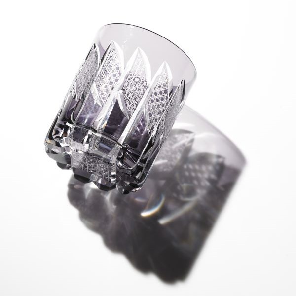 Edo Kiriko, Old Glass, palette, itogiku tsunagi, grape (purple),  Hanasho, Size: Ø 7.3 × H 9.0 cm, Tokyo traditional crafts, handmade