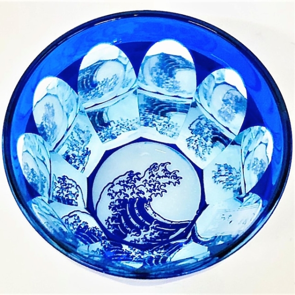 Suna-Kiriko Glassware: Hokusai, The Great Wave, Sake Glass 115ml, GLASS-LAB 