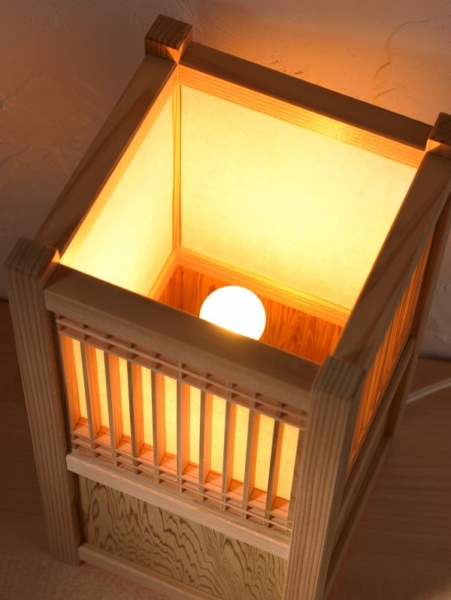 Lantern with Pattern of Fine, Vertical Rectangles (Medium), Features latticework and boards of Yaku Sugi cedar, H32 × W17 × D17 cm