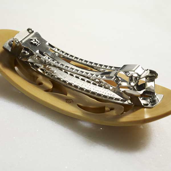 Japanese Boxwood Barrette with Arabesque Enclosure, Oval shape, A　