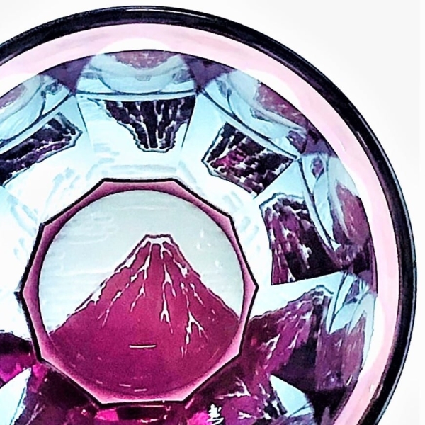 Suna-Kiriko Glassware: Hokusai, Red Fuji, Sake Glass 115ml, GLASS-LAB 