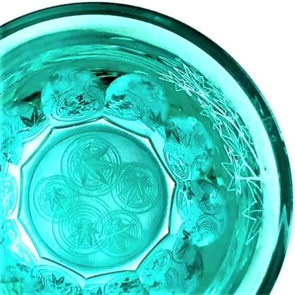 Suna-Kiriko Glassware: Ao-Momiji (Green Maple), Sake Glass 115ml, GLASS-LAB 