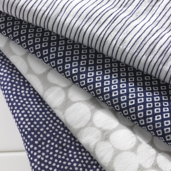  Towel set (Ishi komon dot pattern) – Double-faced gauze towels. Set of 3 (bath towel, hand towel, wash cloth), Edo komon pattern, light grey, Uchino Towels