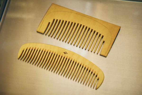 Japanese Boxwood  Brushing Comb, 15cm, by Yonoya 